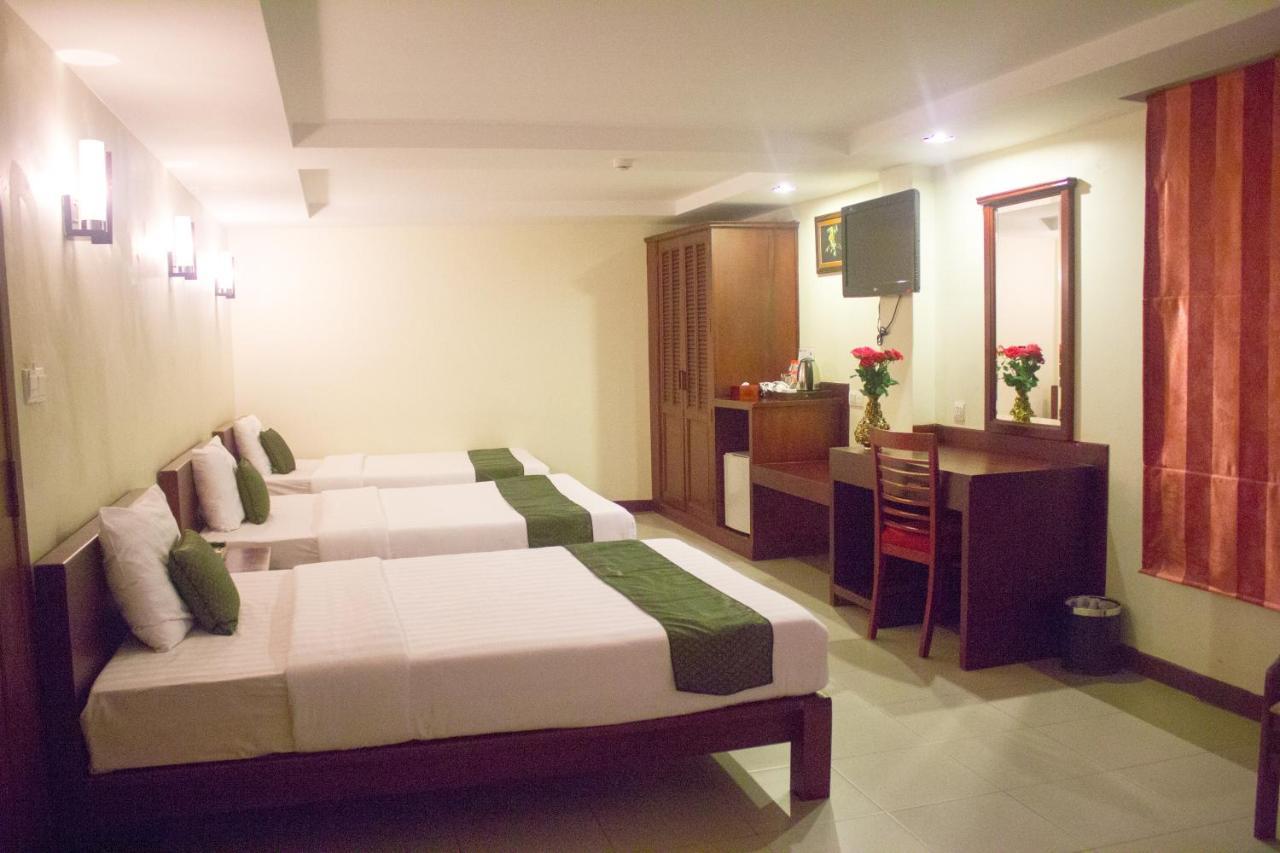 V N E Hotel Phnom-Penh Buitenkant foto